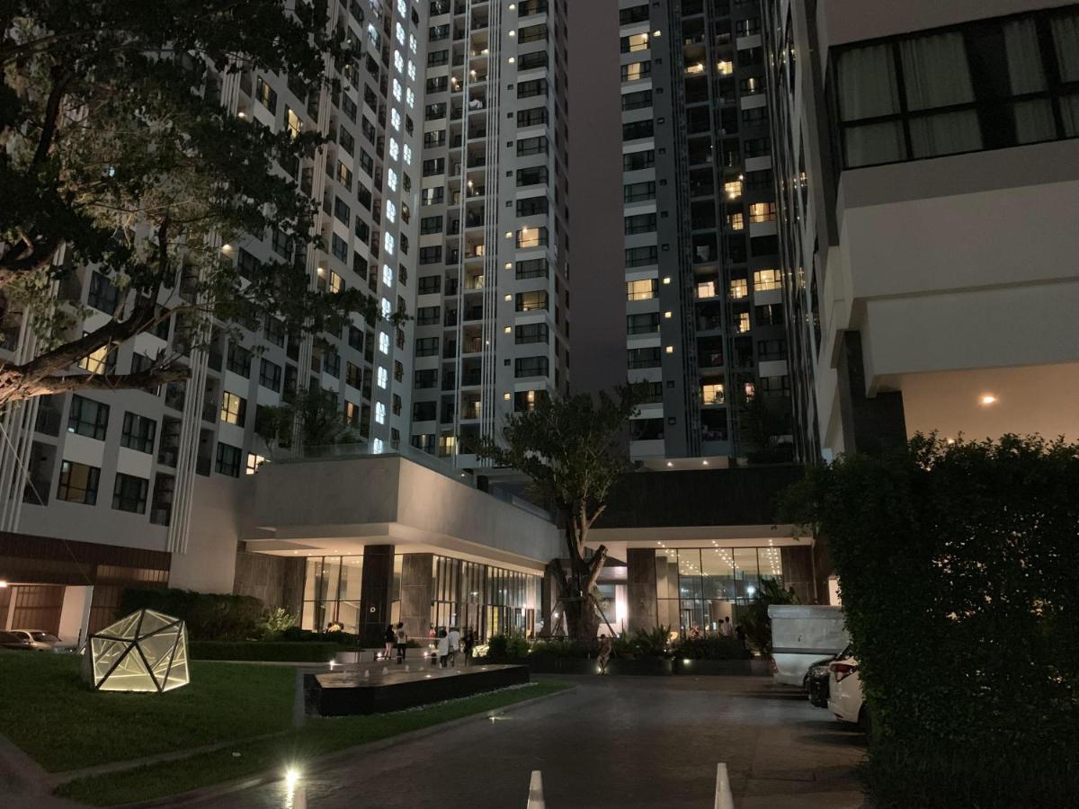 Aparthotel The Base Pattaya Exterior foto